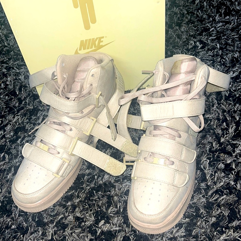 Nike dramatic strap high top sneakers